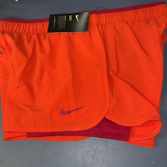 ✔️NWT Nike Shorts - Picture 9 of 10